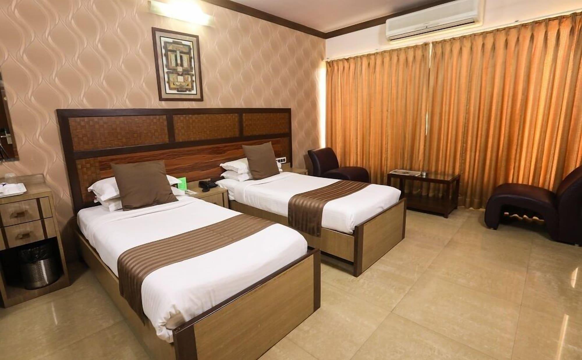 Jyoti Dwelling Hotel Mumbai Exterior photo