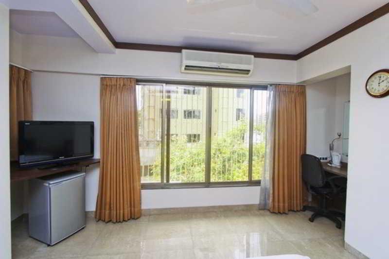 Jyoti Dwelling Hotel Mumbai Exterior photo
