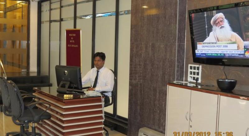 Jyoti Dwelling Hotel Mumbai Exterior photo