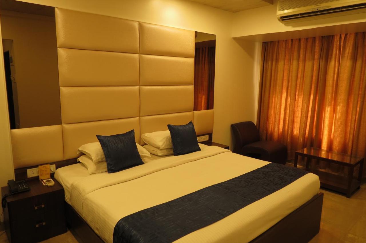 Jyoti Dwelling Hotel Mumbai Exterior photo