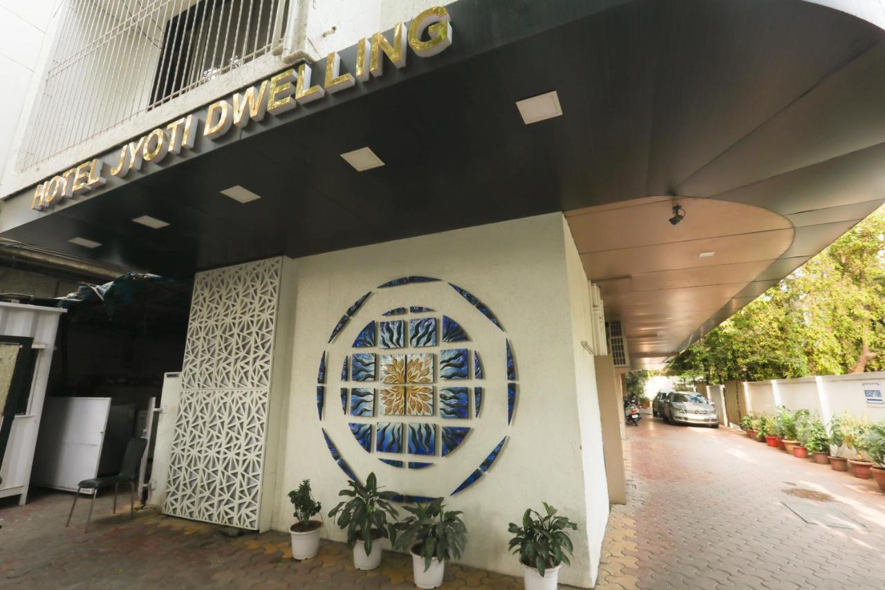 Jyoti Dwelling Hotel Mumbai Exterior photo